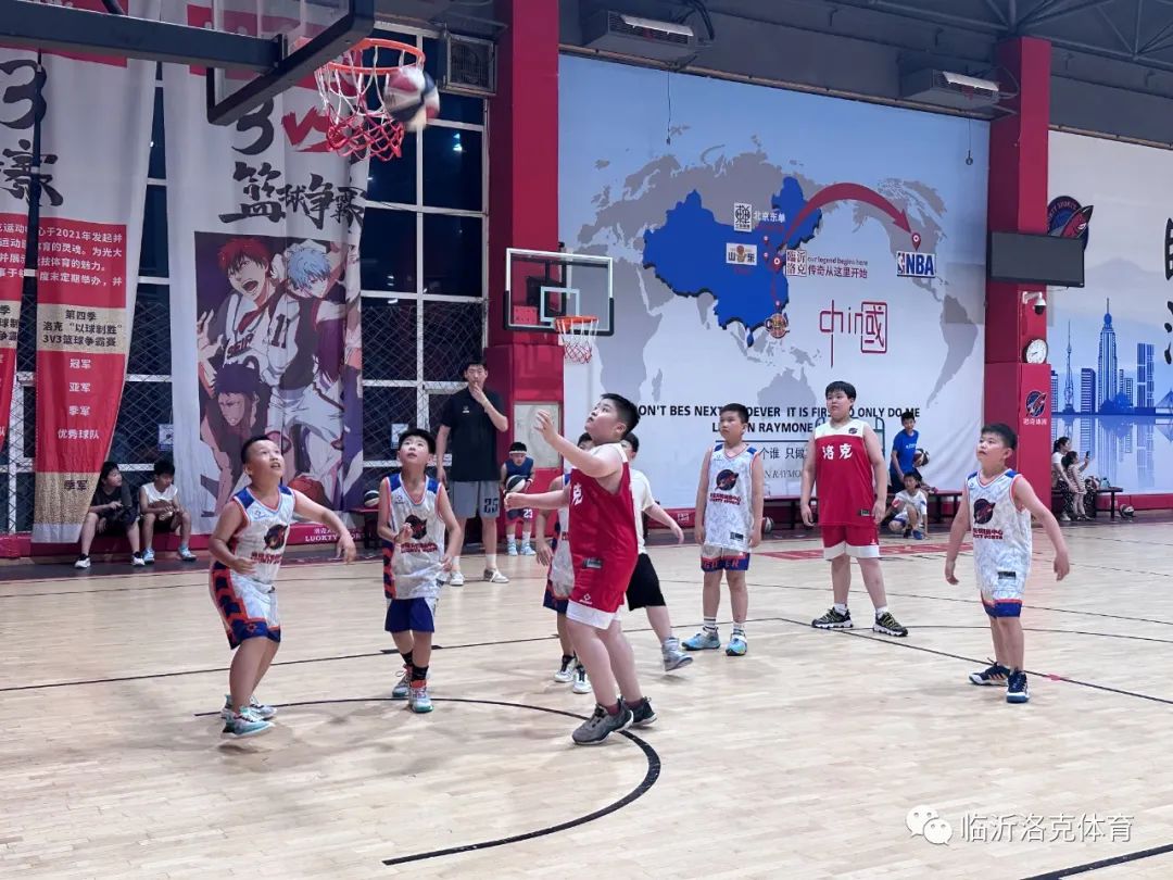 篮球新手怎么练_篮球初学者如何训练_新手如何零基础练篮球技巧