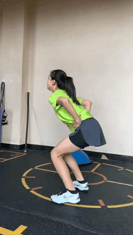 健身房 gif_健身房动作动态图解_健身房动作视频