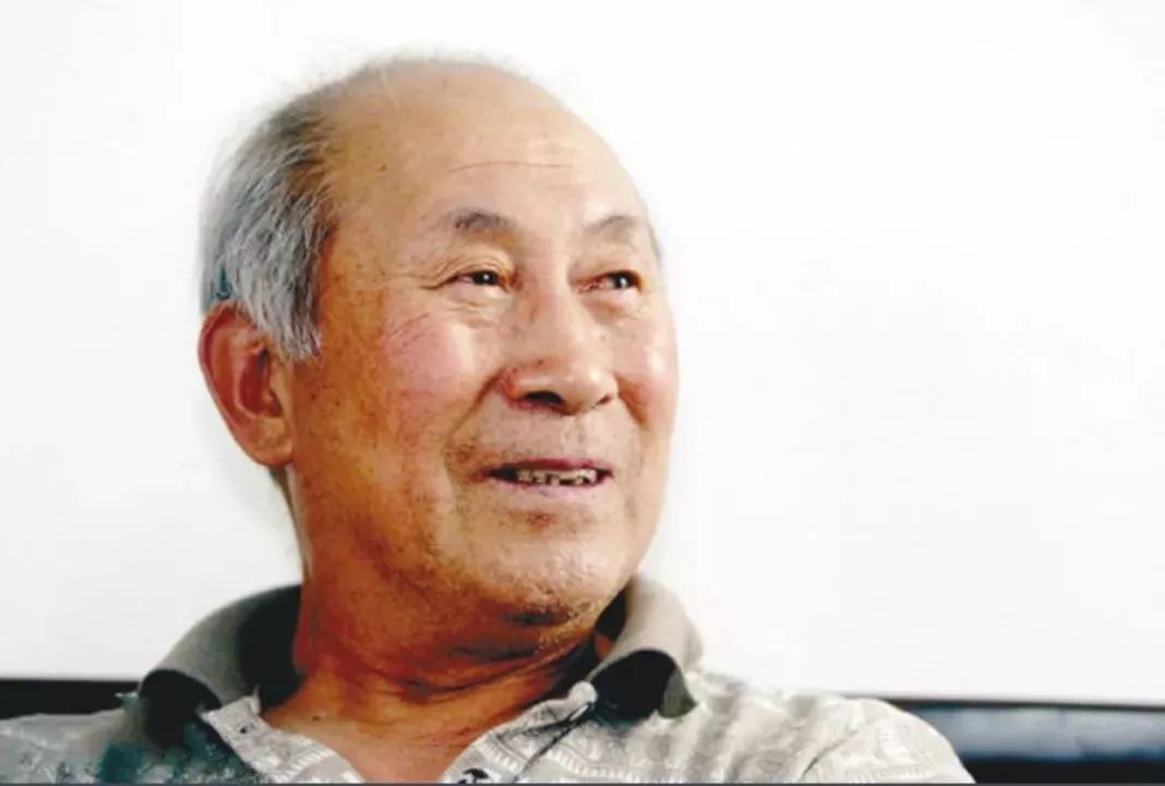 奥运足球谁是冠军_奥运足球区别明星冠军有哪些_足球奥运冠军和明星的区别