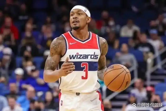 NBA篮球历史分卫排名_篮球历史排名前50_篮球各位置历史前十