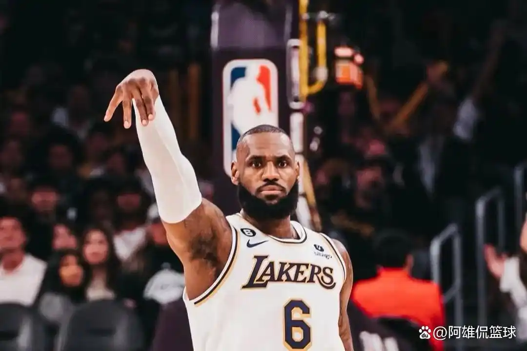 NBA篮球历史分卫排名_篮球各位置历史前十_篮球历史排名前50