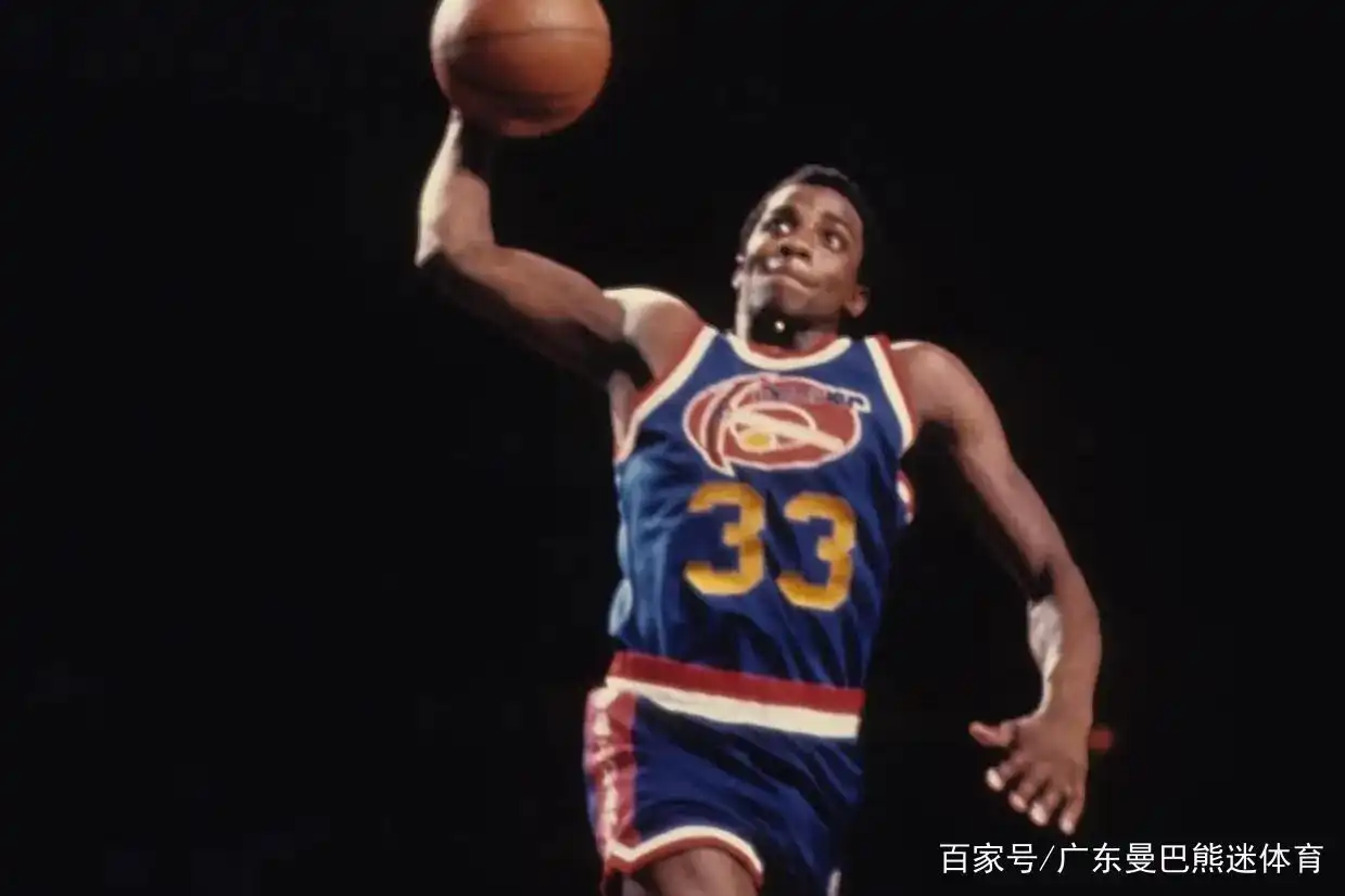 NBA篮球历史分卫排名_nba篮球历史排行榜_篮球得分历史排行